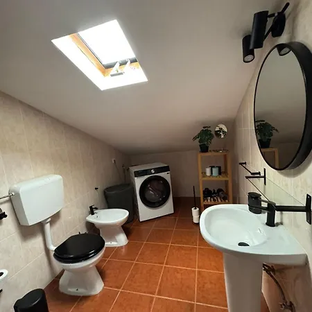 Blend-inn Summer House בית נופש