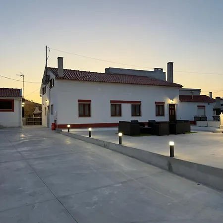 Blend-inn Summer House * סאו מרטיניו דו פורטו